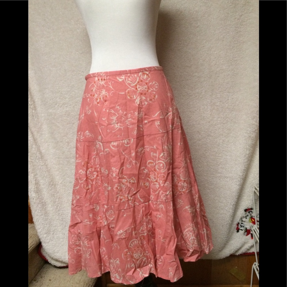 NWT George skirt, size 6.